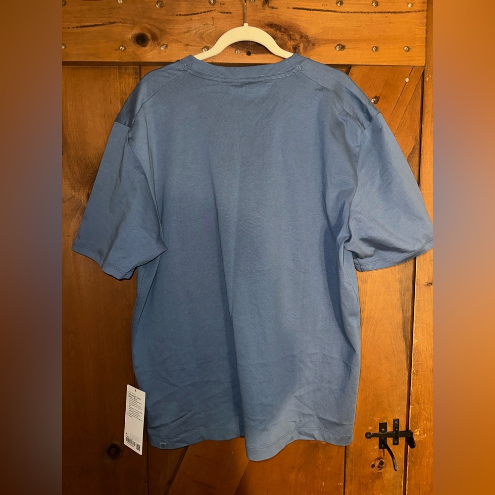 NWT Lululemon Men's Heavyweight Blue T-Shirt Sz XL - Picture 7 of 7